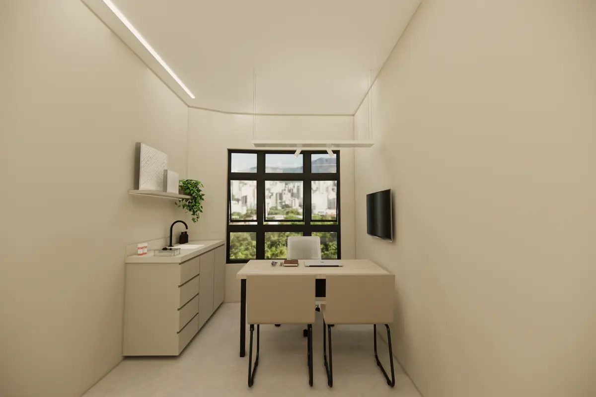 Consultório 5: mesa de atendimento e janela com vista para a cidade